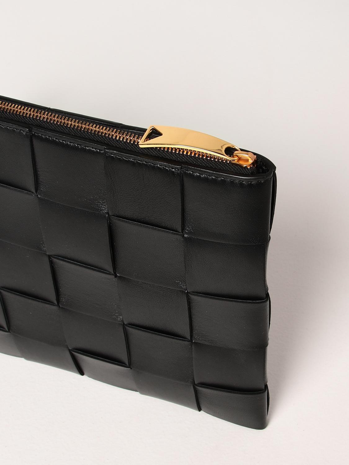 BOTTEGA VENETA: intreccio leather pouch - Black | Bottega