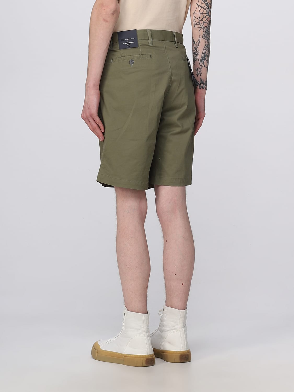 TOMMY HILFIGER ショートパンツ: ショートパンツ メンズ Tommy Hilfiger, グリーン - Img 3