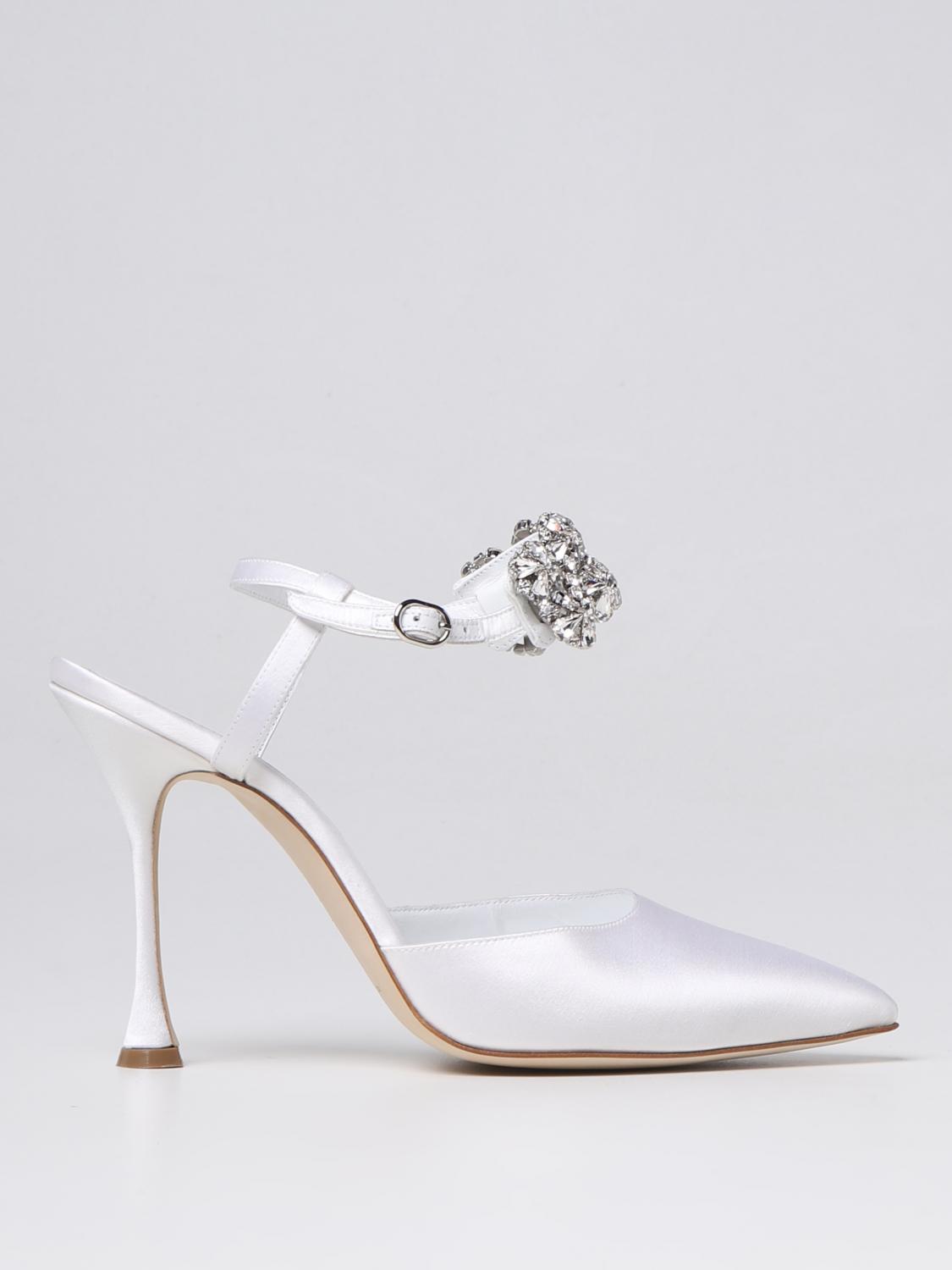 Manolo Blahnik Mabina pumps in satin - Yellow Cream | 42214650004