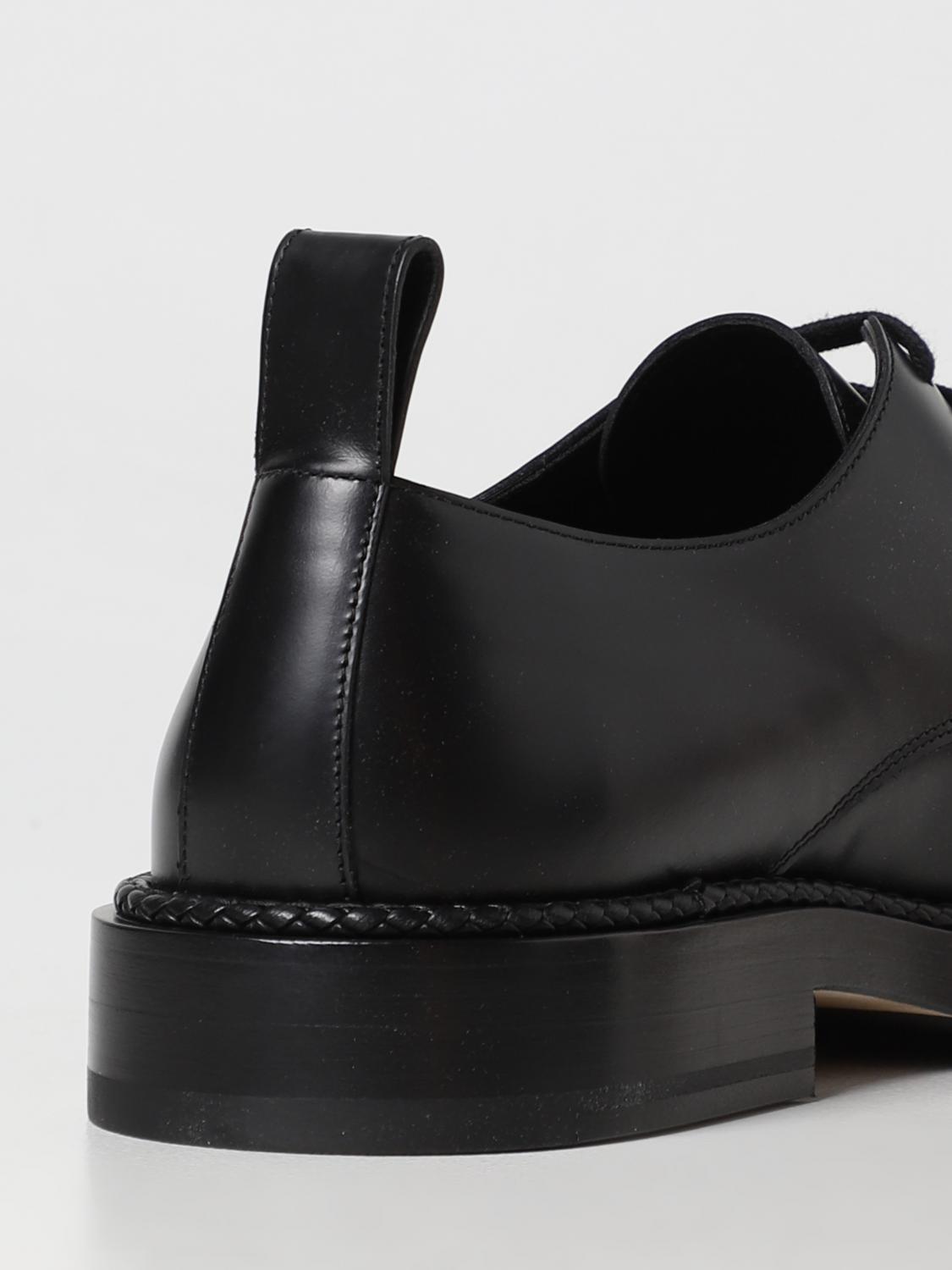 Bottega Veneta Strut derby shoes in leather - Black | 754565V2WX0