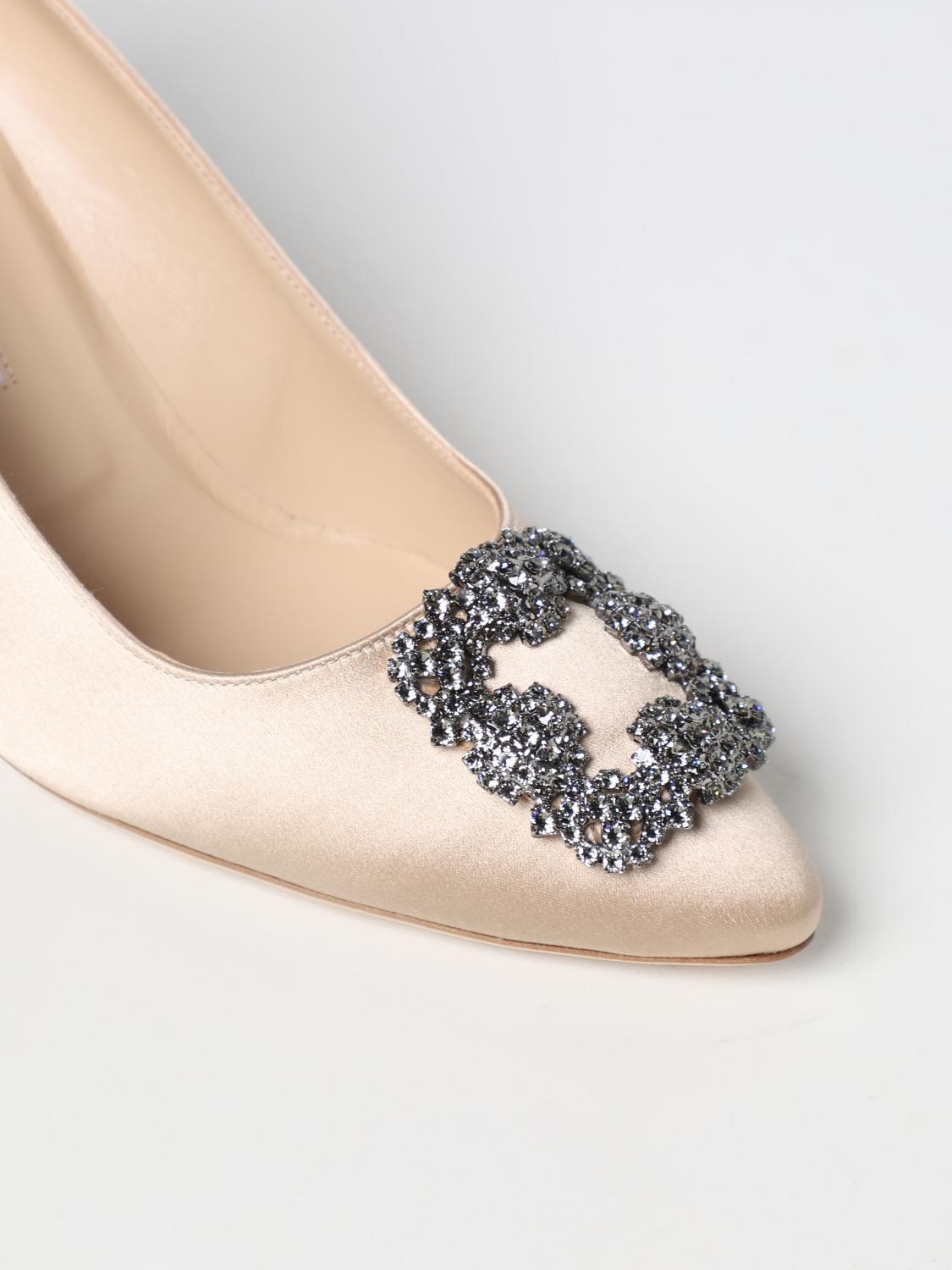 Manolo Blahnik Hangisi satin pumps with jewel buckle - Champagne Manolo Blahnik Hangisi satin pumps with jewel buckle - Champagne