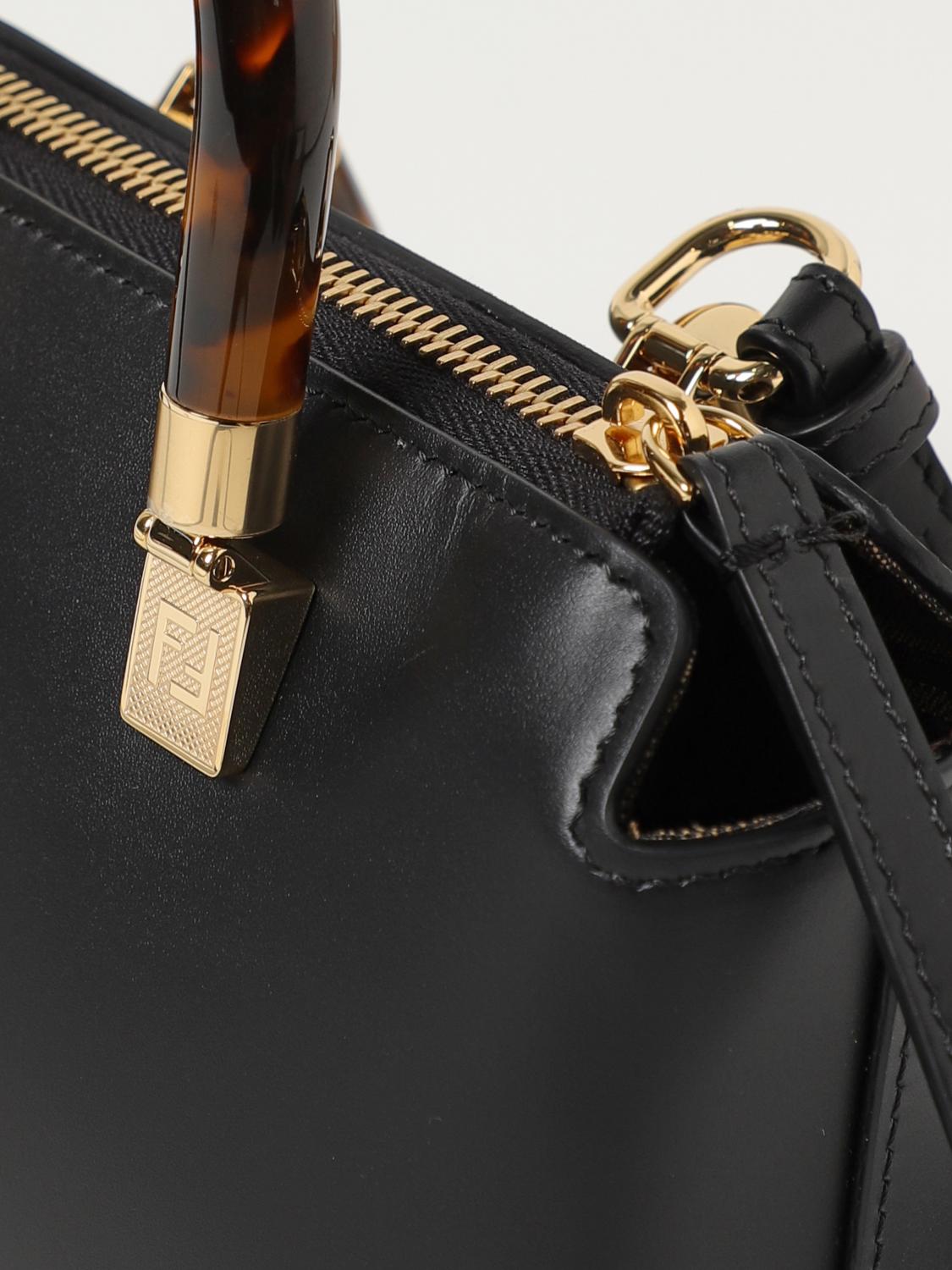 FENDI BORSA MINI: Borsa by The Way Fendi in pelle, Nero - Img 4