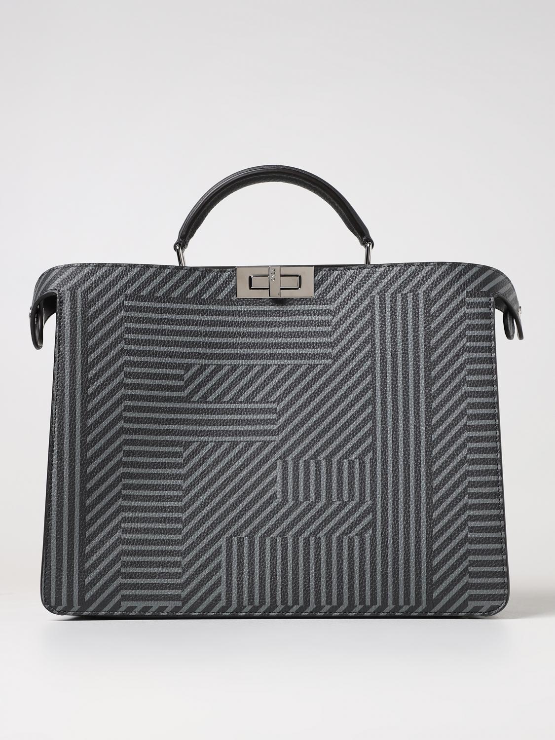 Giglio Borsa Peekaboo ISeeU Fendi in pelle Cuoio Romano a grana