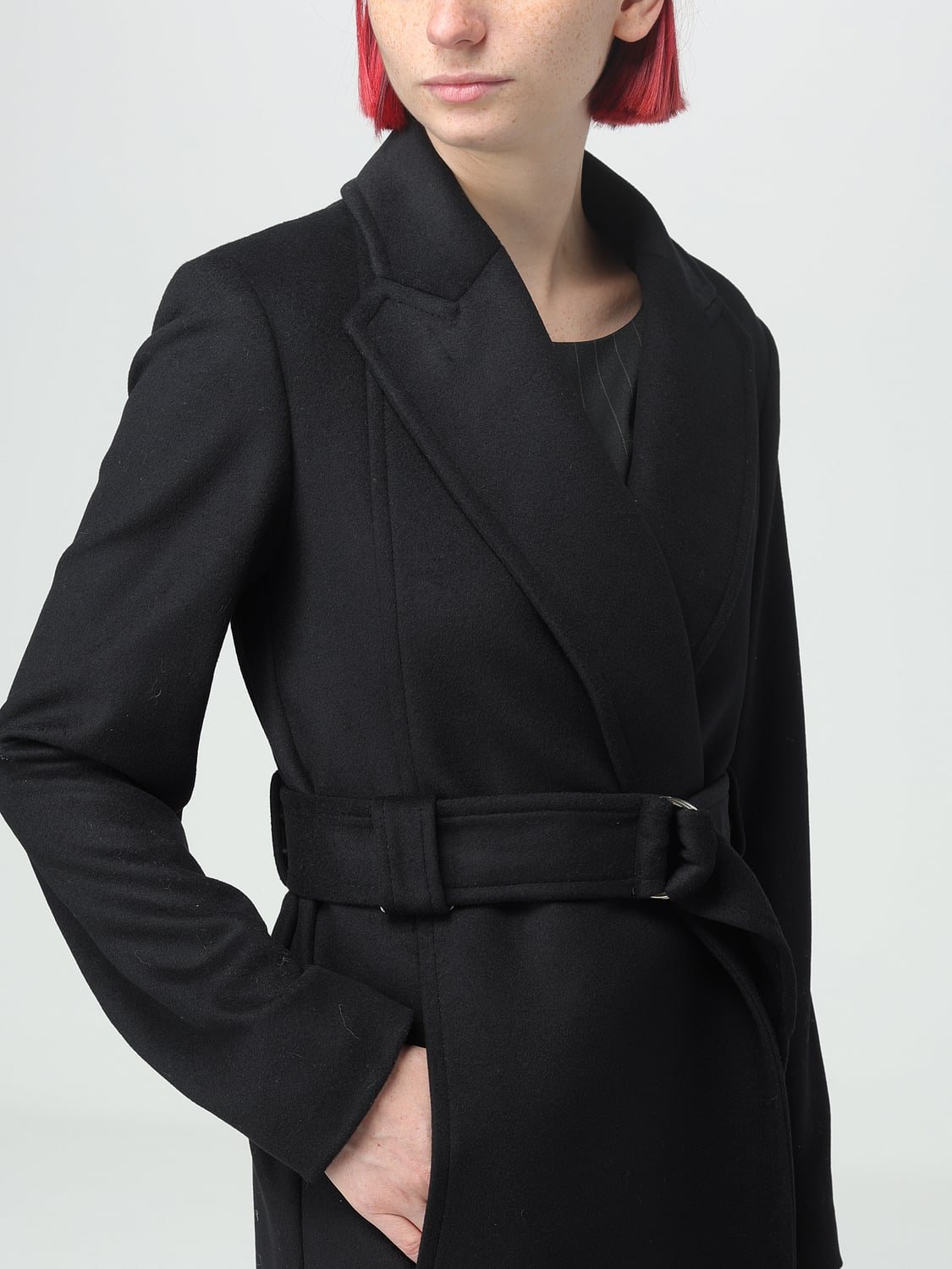 Patrizia Pepe コート レディース - ブラック | 2O0120A171 | GIGLIO.COM
