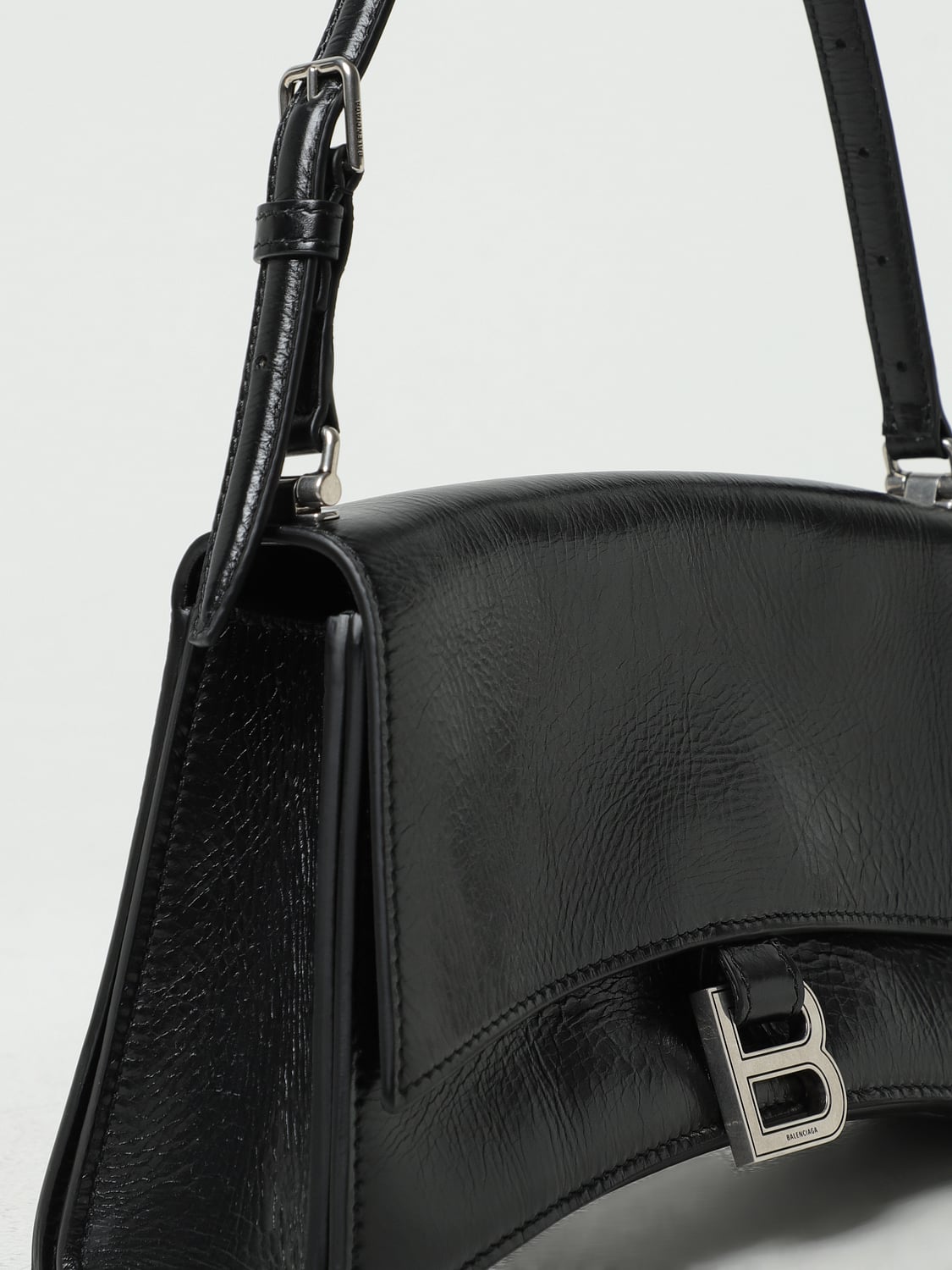 BALENCIAGA BORSA A SPALLA: Borsa Crush Balenciaga in pelle increspata, Nero - Img 4