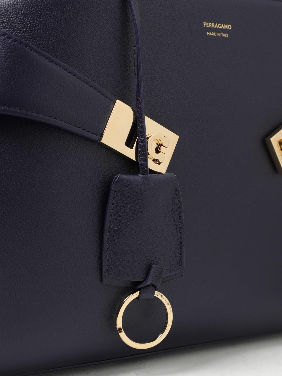 Ferragamo Hug bag in natural micro grain leather - Blue | 215608