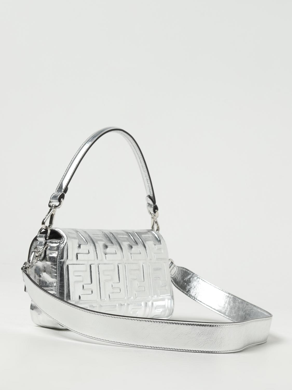 Fendi ショルダーバッグ レディース - シルバー | 8BR600 ALVL