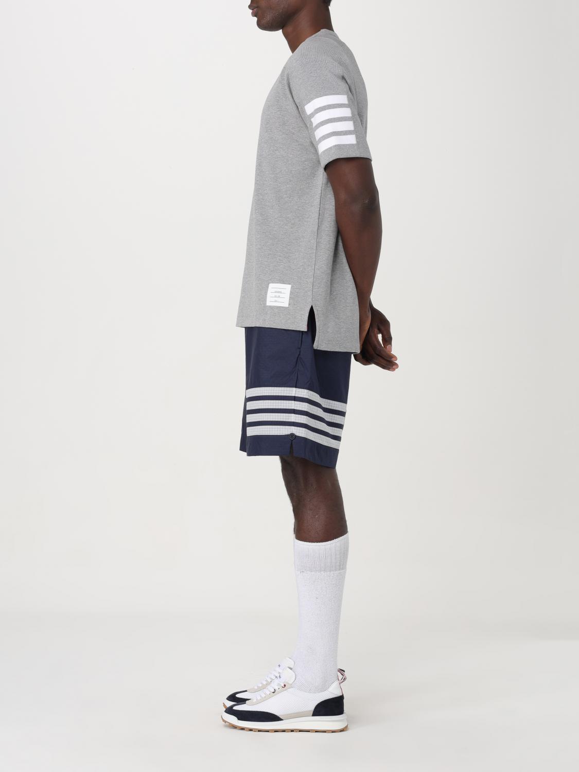 THOM BROWNE CAMISETA: Camiseta básica Thom Browne, Gris - Img 2