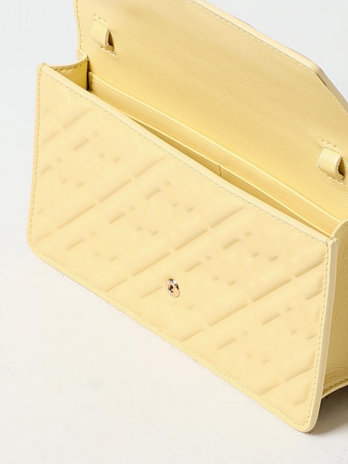 FENDI BORSA MINI: Borsa wallet Baguette Fendi in nappa embossed, Giallo - Img 5