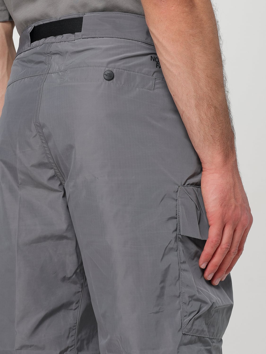 THE NORTH FACE SHORT: Short homme The North Face, Gris - Img 4