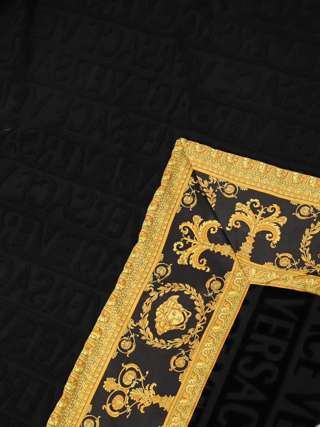 VERSACE HOME BATH AND BEACH TOWELS: Bath and beach towels lifestyle Versace Home, Black - Img 3