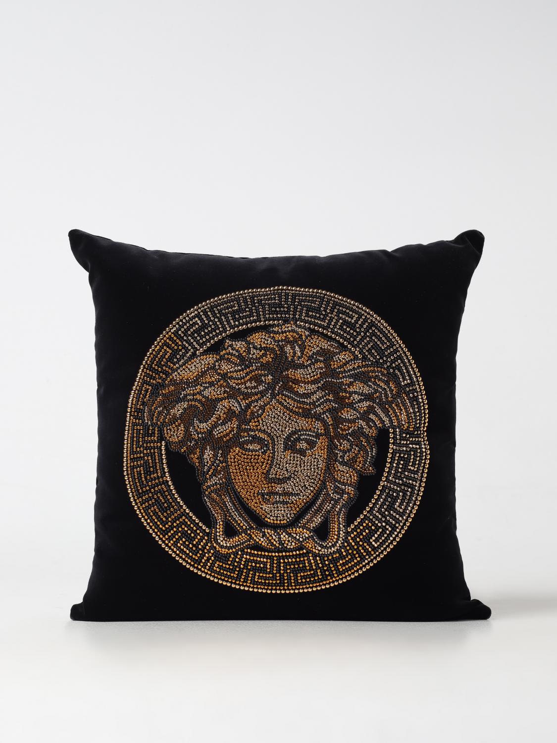 VERSACE HOME CUSHIONS: Cushions lifestyle Versace Home, Black - Img 1