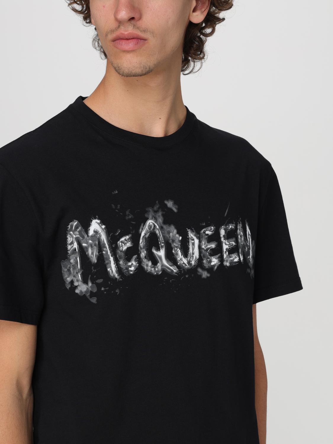 ALEXANDER MCQUEEN: T-shirt men - Black | Alexander McQueen t-shirt  794578QTABO online at GIGLIO.COM