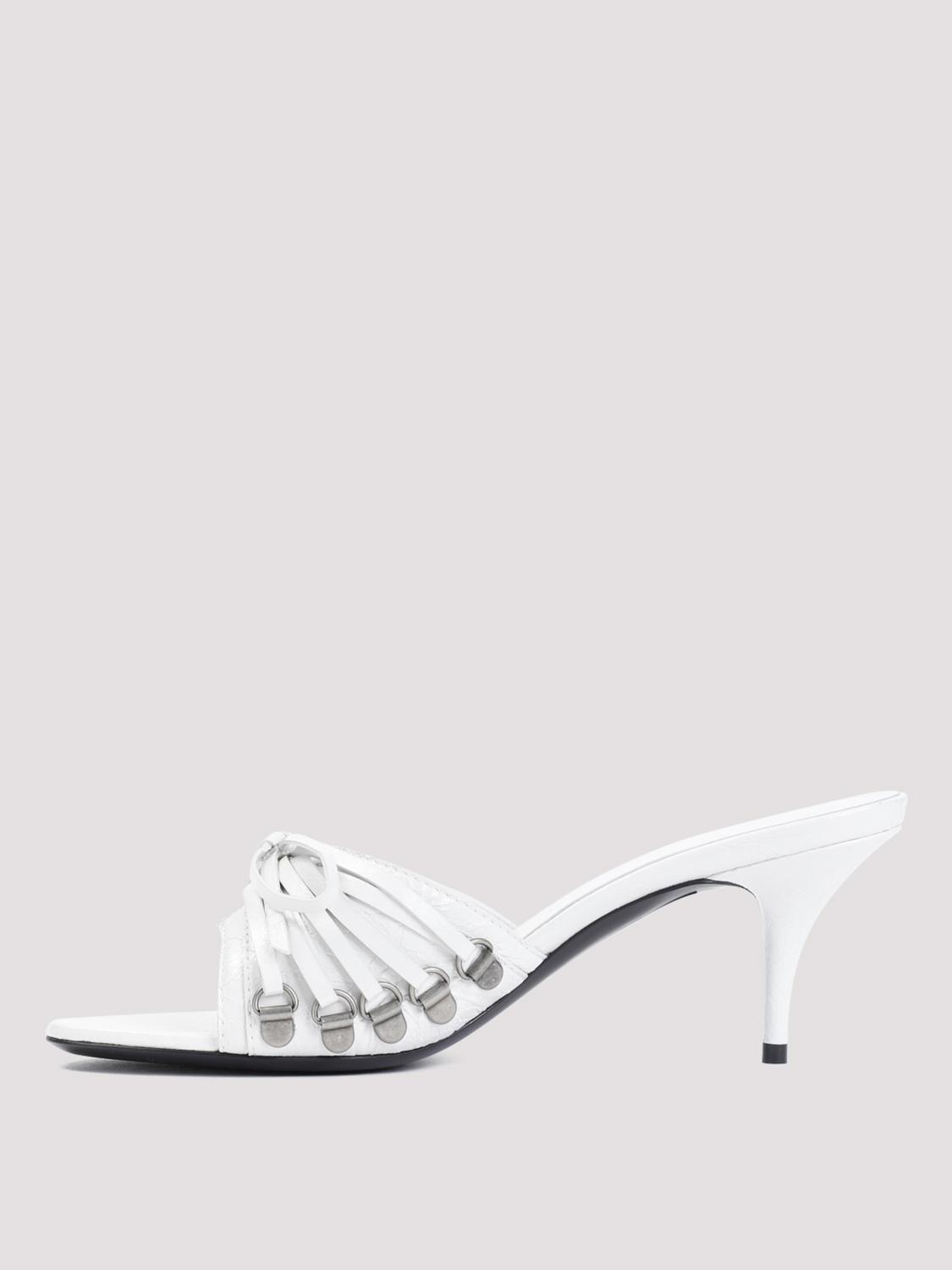 BALENCIAGA SANDALI CON TACCO: Sandalo Cagole Balenciaga in pelle Arena , Bianco - Img 3