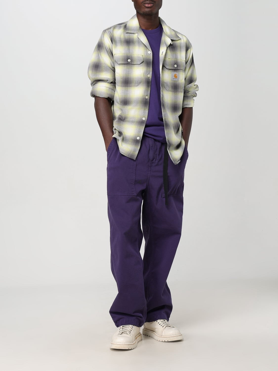 CARHARTT WIP 裤子: 裤子 男士 Carhartt Wip, 紫色 - Img 2
