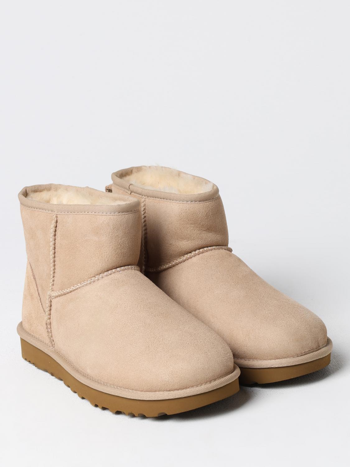 UGG STIVALI: Stivaletto Classic Mini II UGG in camoscio , Beige - Img 2