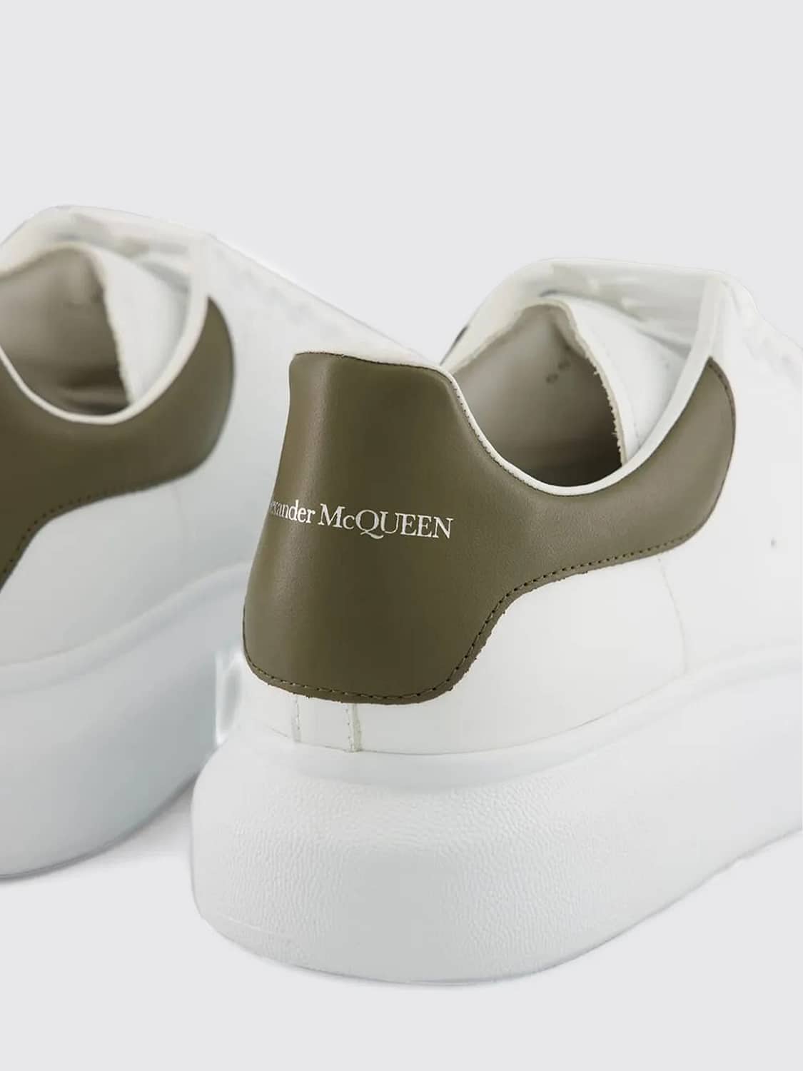 MCQUEEN SNEAKERS: Sneakers Oversize McQueen in pelle , Bianco 2 - Img 4