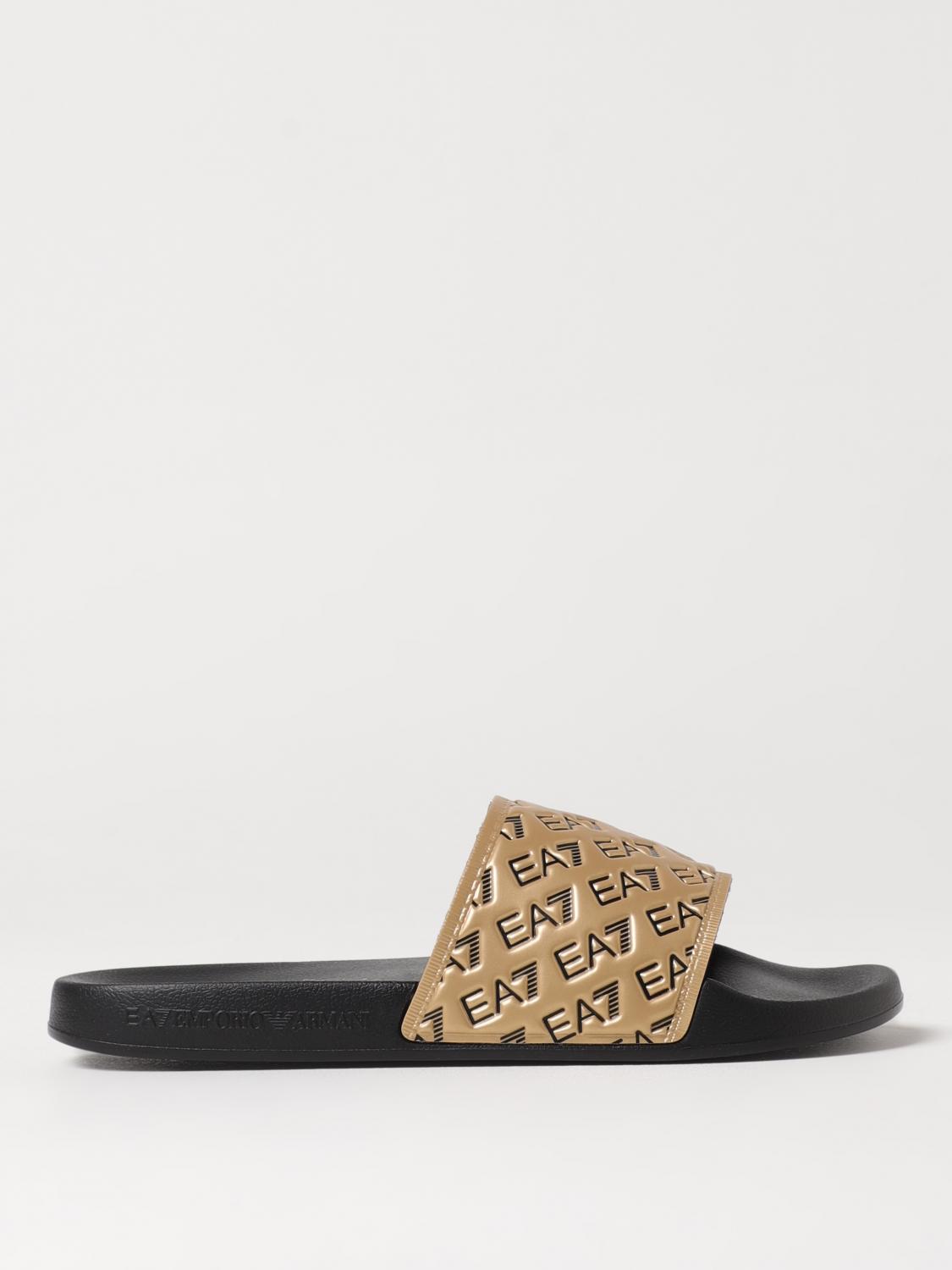 EA7 SANDALI: Sliders EA7 in gomma con logo all over , Oro - Img 1