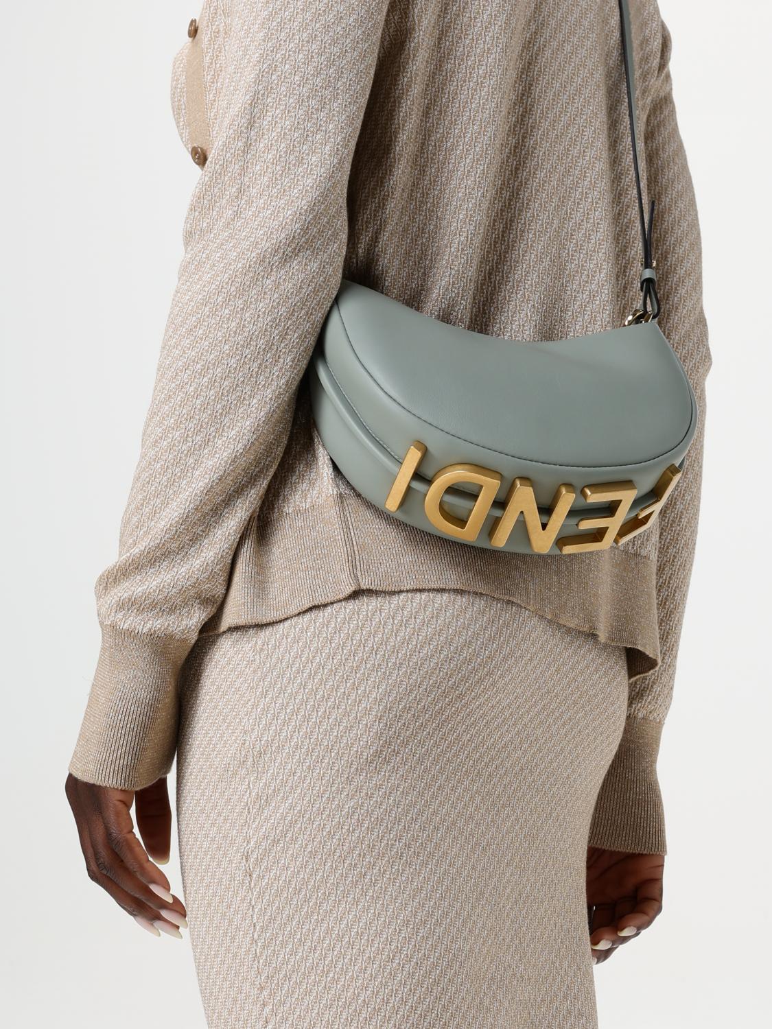 FENDI BORSA MINI: Borsa Fendigraphy Mini Fendi in pelle , Celeste - Img 2