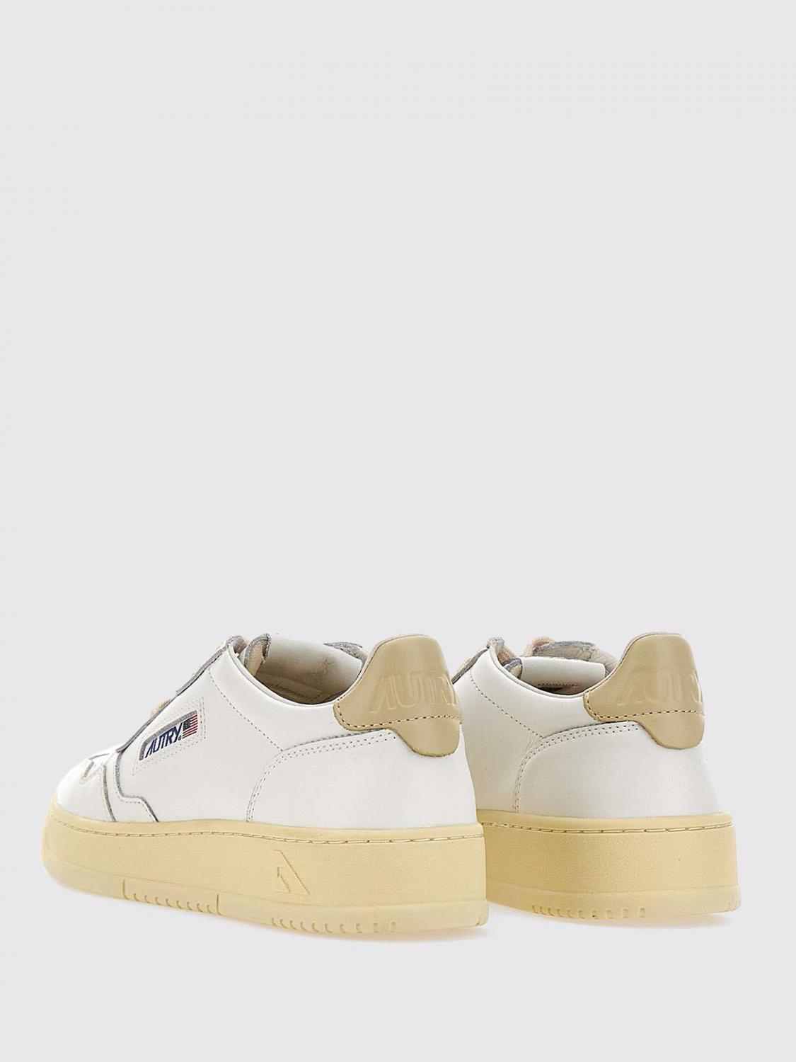 AUTRY SNEAKERS: Sneakers Medalist Autry in pelle , Beige - Img 3