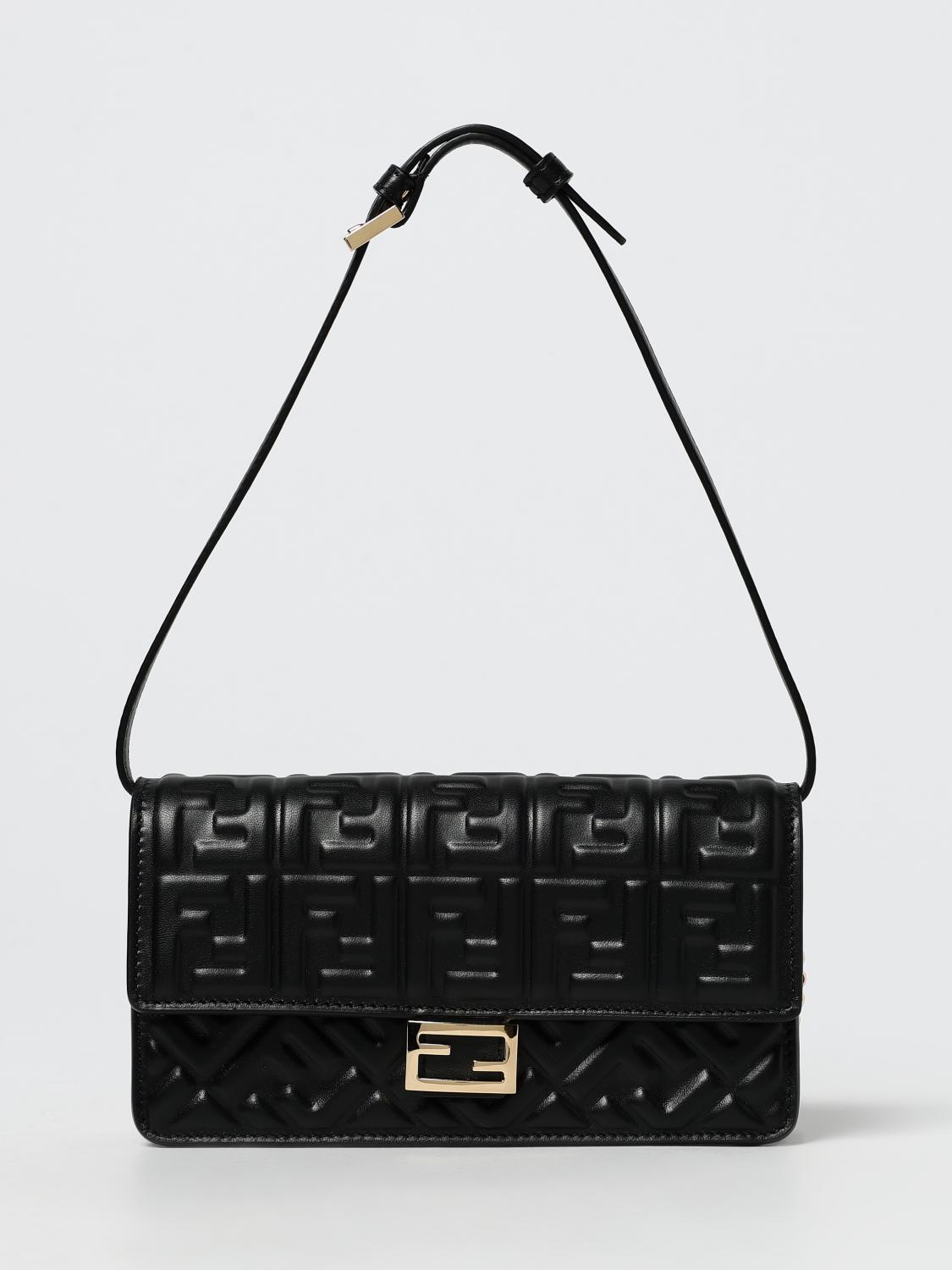 Fendi Shoulder bag woman - Black | 8M0498AAJD | GIGLIO.COM