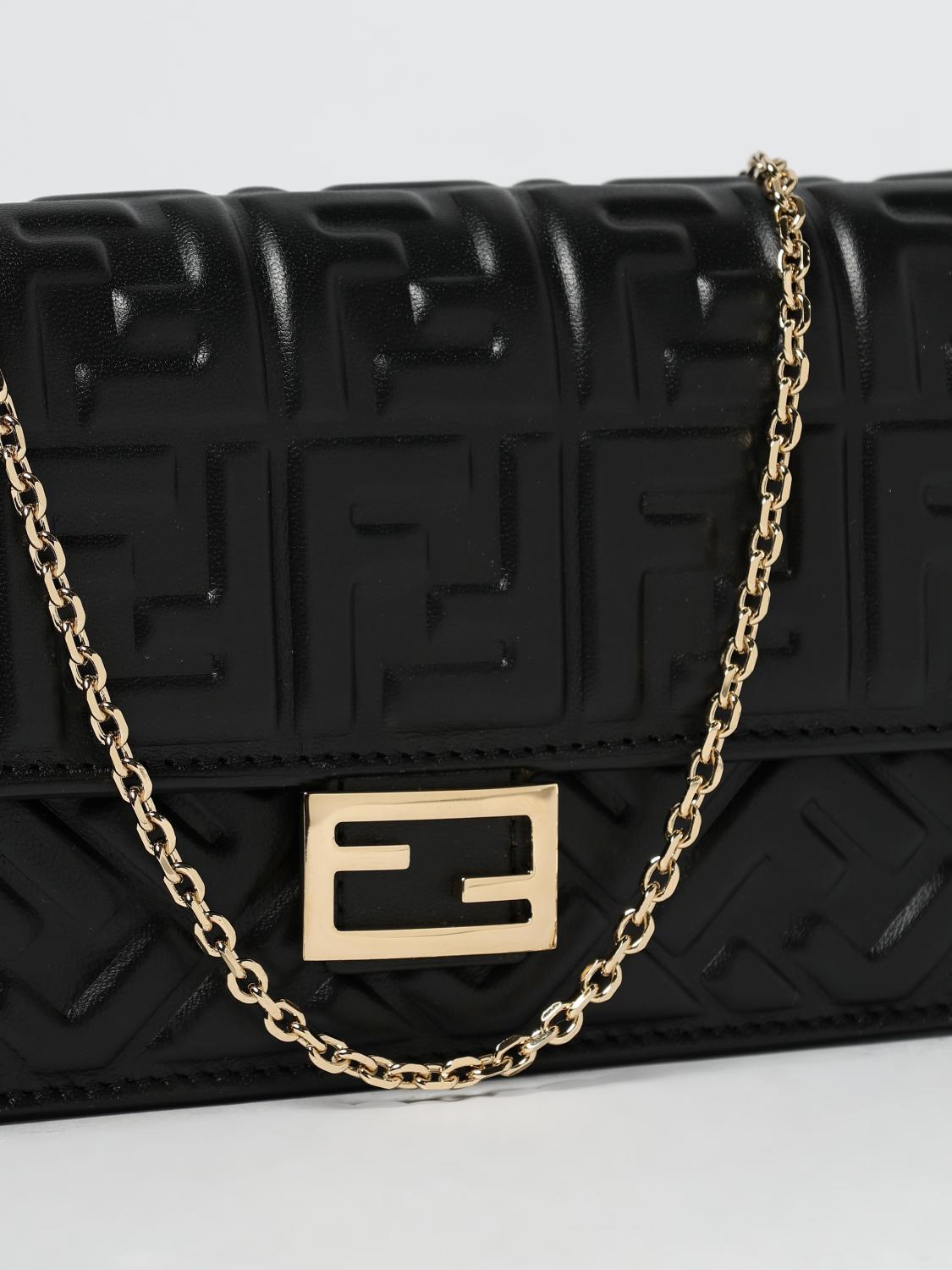 Fendi Shoulder bag woman - Black | 8M0498AAJD | GIGLIO.COM