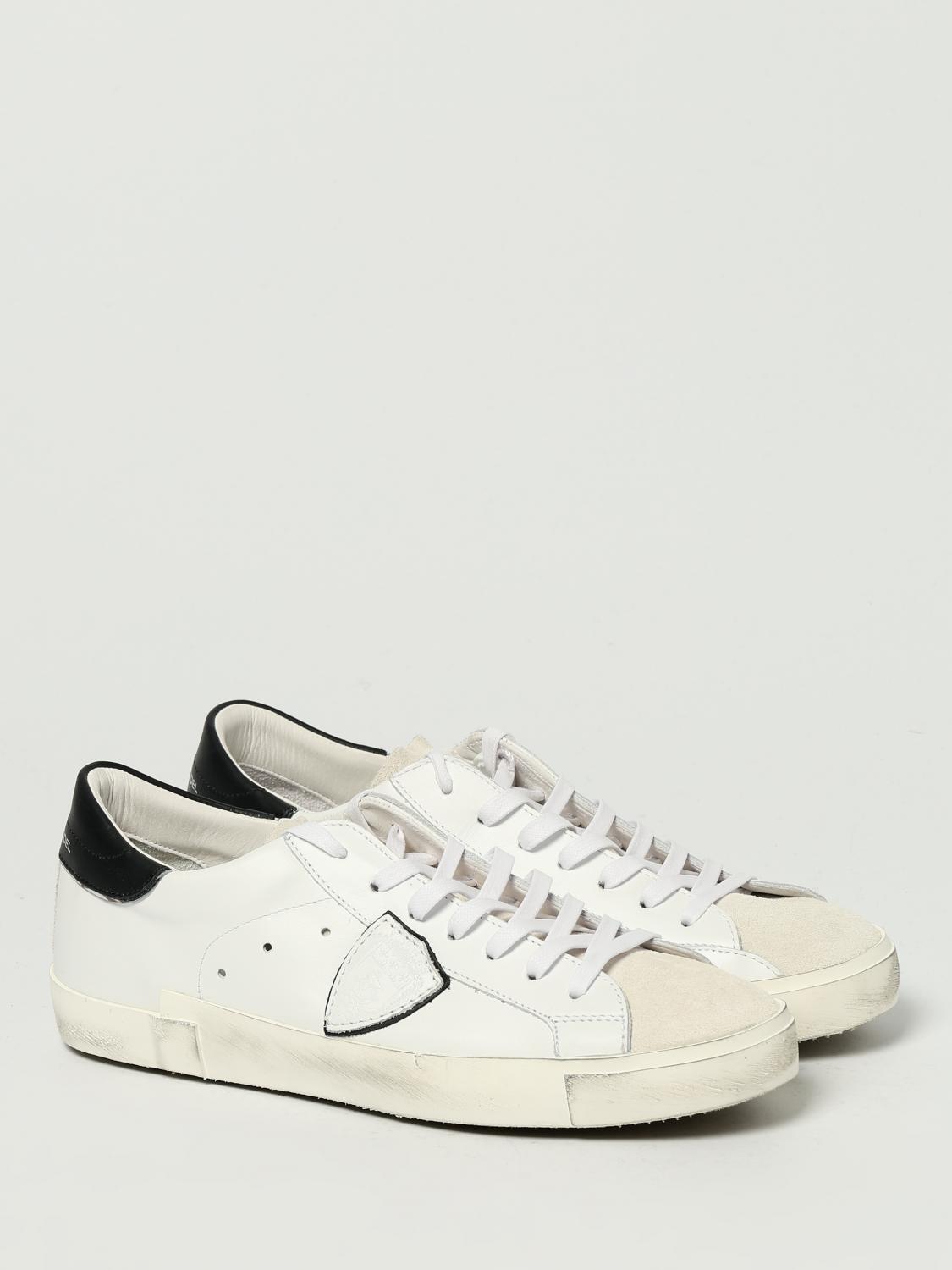 PHILIPPE MODEL SNEAKERS: Paris Sneakers by Philippe Model in Used-Effect Leather, Black - Img 2