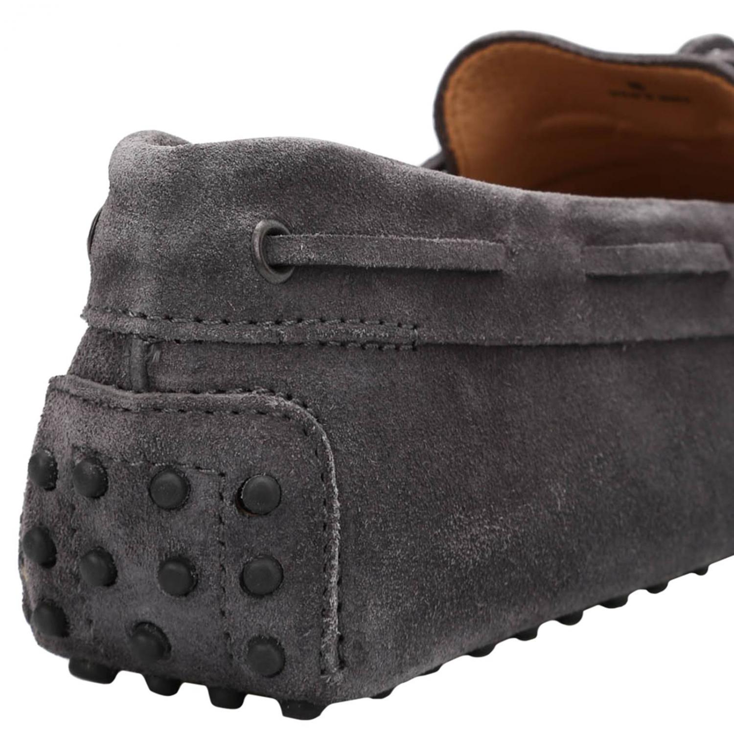 TOD'S MOCASSINI: Mocassino City gommini in vera pelle scamosciata con lacci, Grigio - Img 3