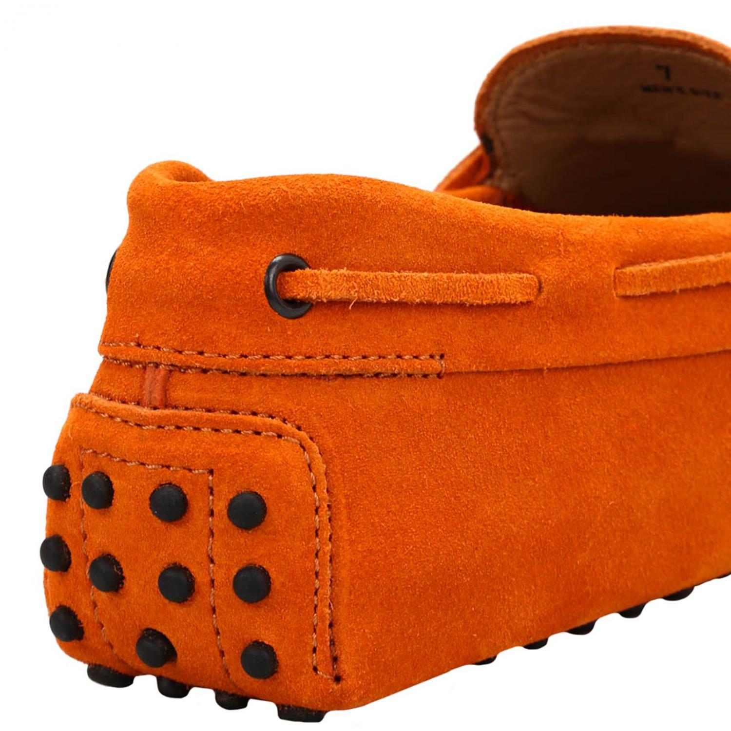 TOD'S MOCASSINI: Mocassino City gommini in vera pelle scamosciata con lacci, Aragosta - Img 4