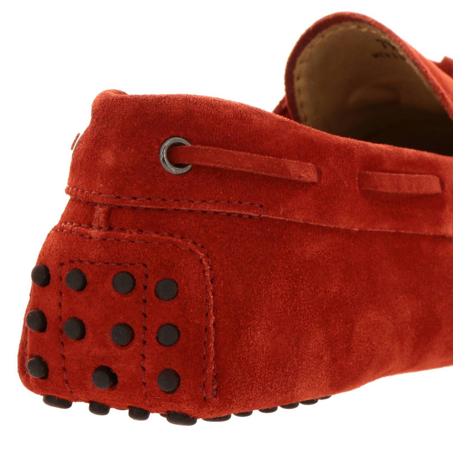 TOD'S MOCASSINI: Mocassino City gommini in vera pelle scamosciata con lacci, Rubino - Img 4