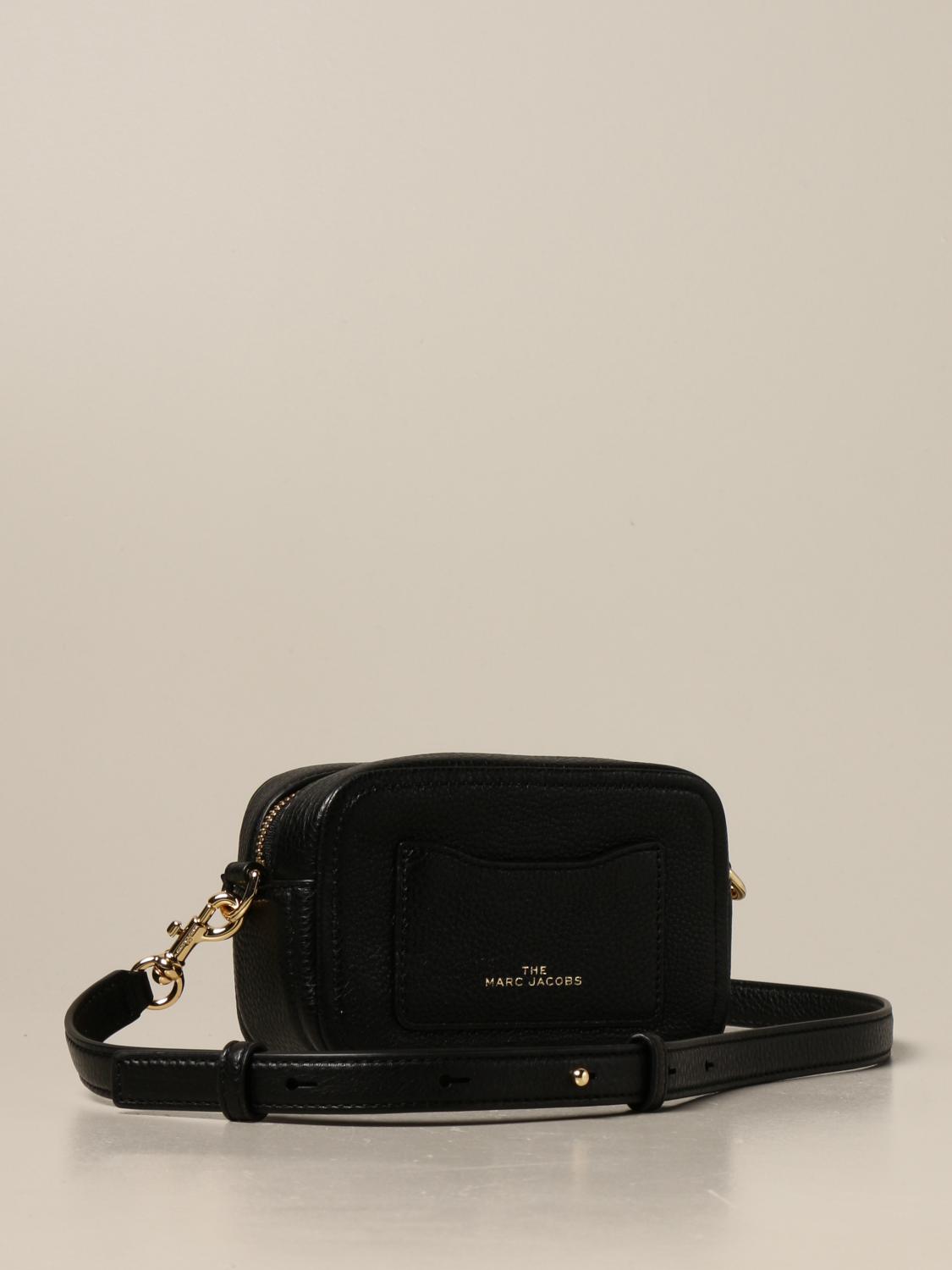 ショルダーバッグ MARC JACOBS THE SOFTSHOT Marc Jacobs The Softshot 21 Crossbody Bag Black in Leather with