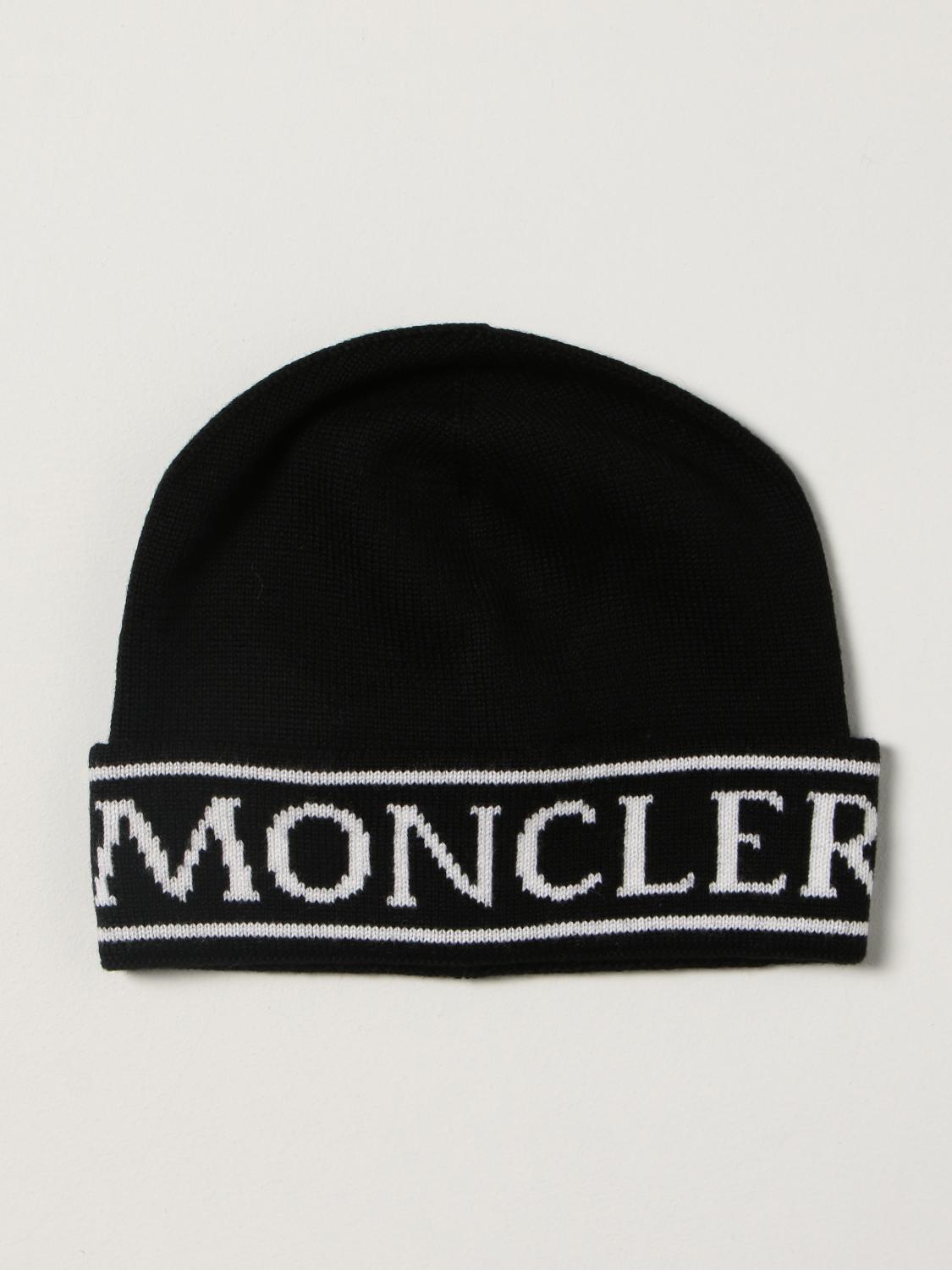 MONCLER: beanie hat with logo - Black | Moncler hat