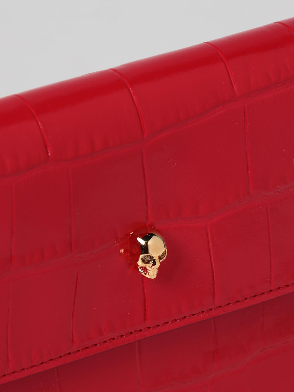 MCQUEEN CLUTCH: McQueen Skull Pochette aus Leder mit Krokoprägung, Rot - Img 4