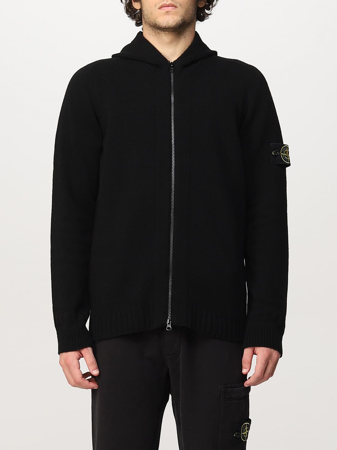 STONE ISLAND: Maglia a felpa di lana - Nero | Cardigan Stone Island ...