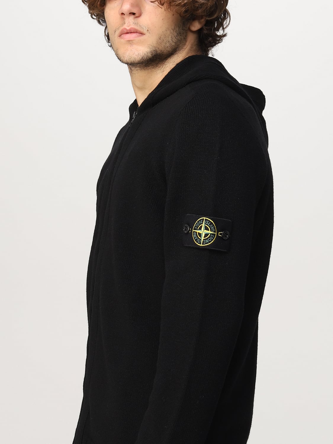 Stone Island 스웨터 남성 - 블랙 | 509A3 | GIGLIO.COM