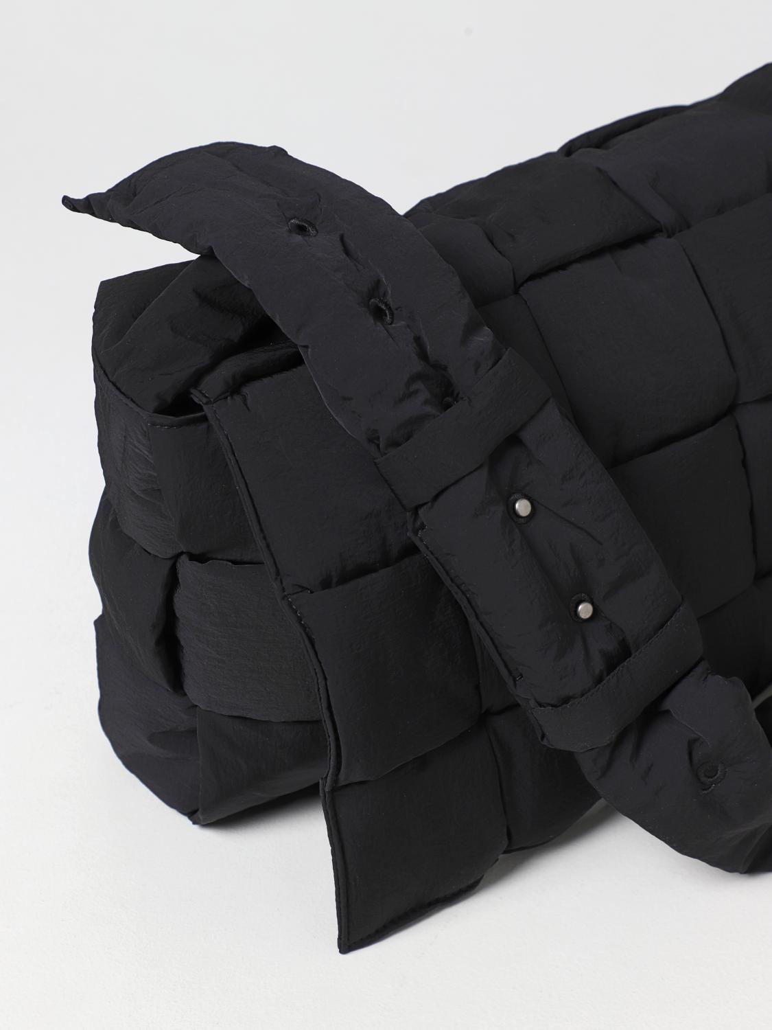 BOTTEGA VENETA SHOULDER BAG: Bottega Veneta Padded Tech Cassette nylon bag, Black - Img 3