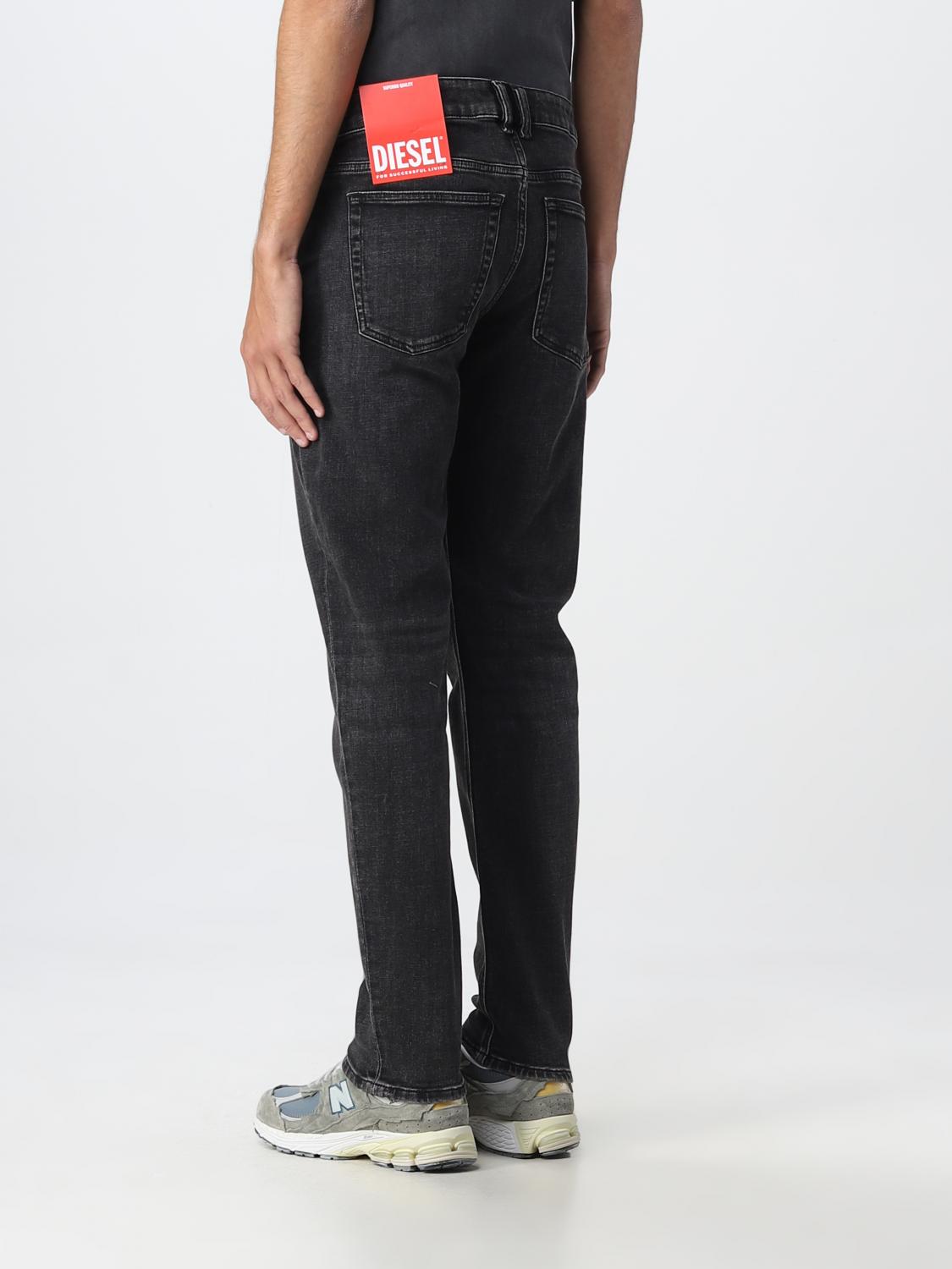 Diesel ジーンズ メンズ - ブラック | A0359509C23 | GIGLIO.COM