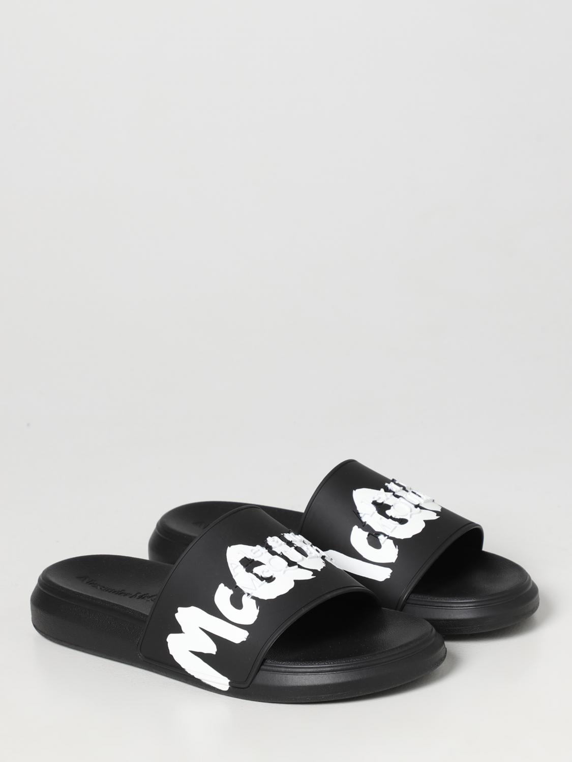 McQueen Graffiti sliders in rubber - Black | 682490W4QS3  display picture 2