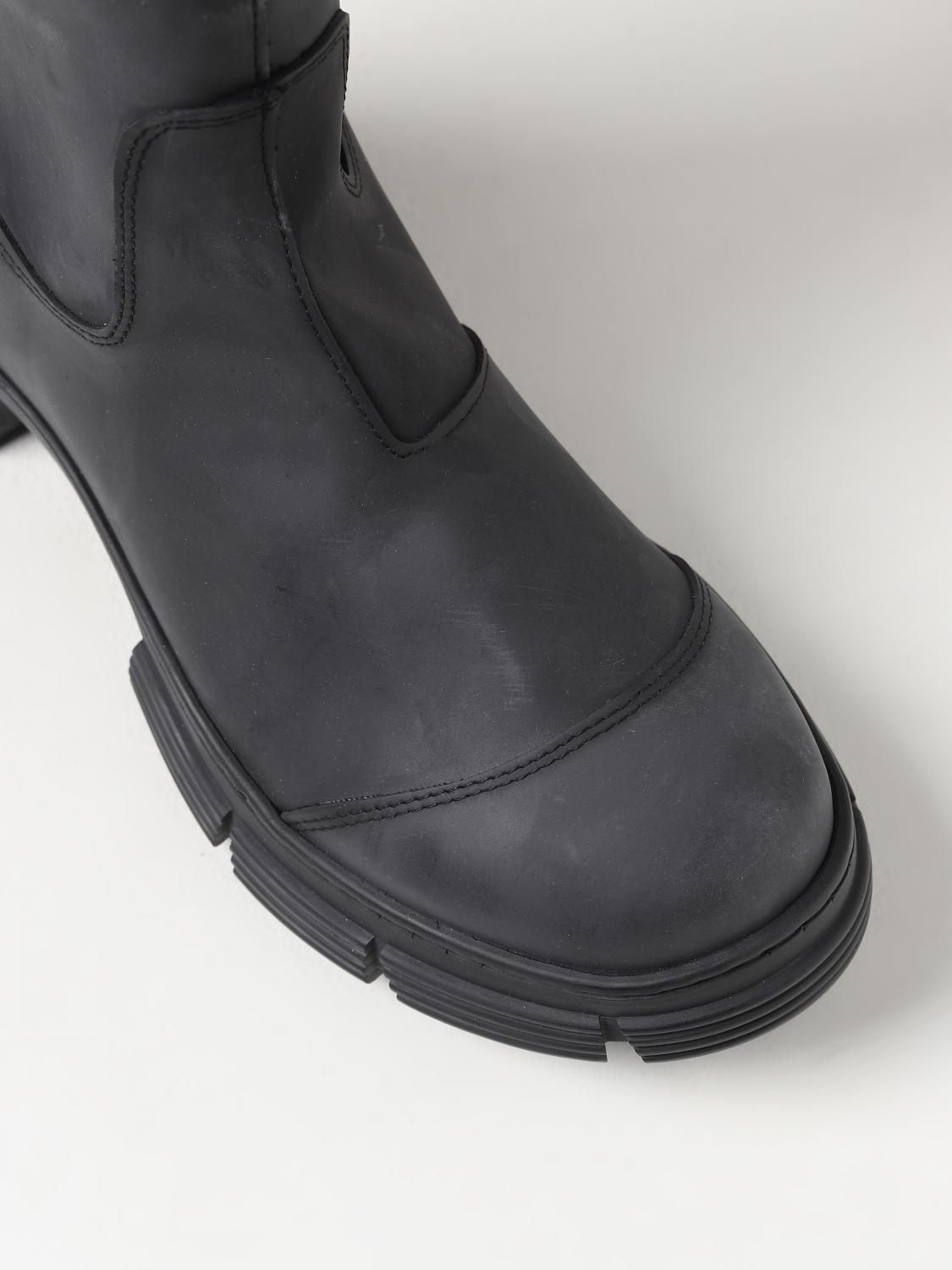Ganni Country boots in recycled waxed rubber - Black | S1913