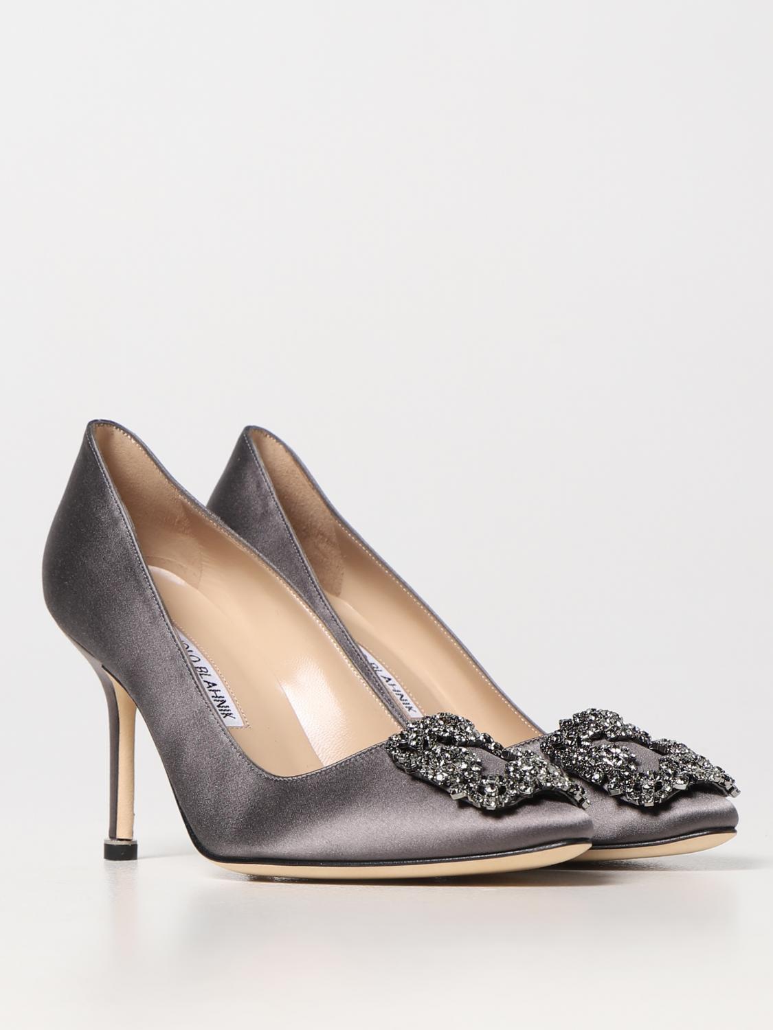 MANOLO BLAHNIK: Hangisi décolleté in satin - Mouse Grey | Manolo