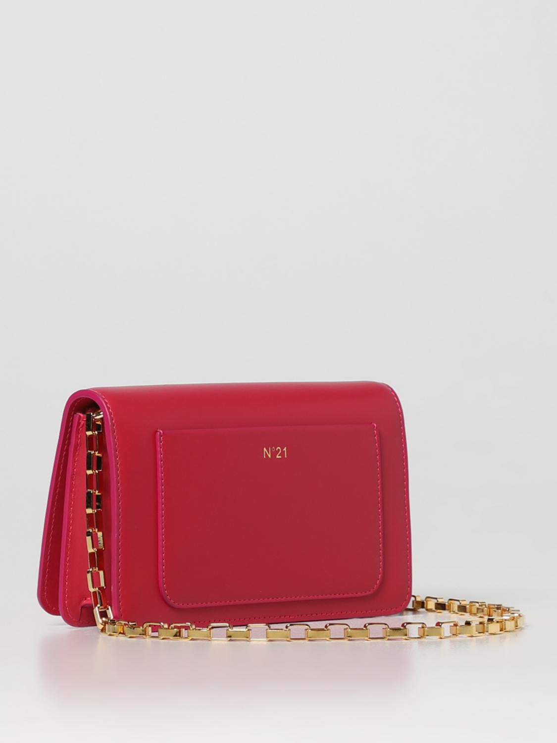 N° 21 BORSA MINI: Clutch N°21 in pelle liscia con logo in metallo, Fuxia - Img 2