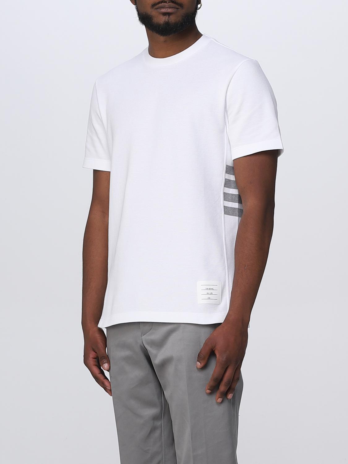 Tシャツ・カットソー THOM BROWNE Men T Shirts MJS010A01454 White 12559185_52161763_600.jpg