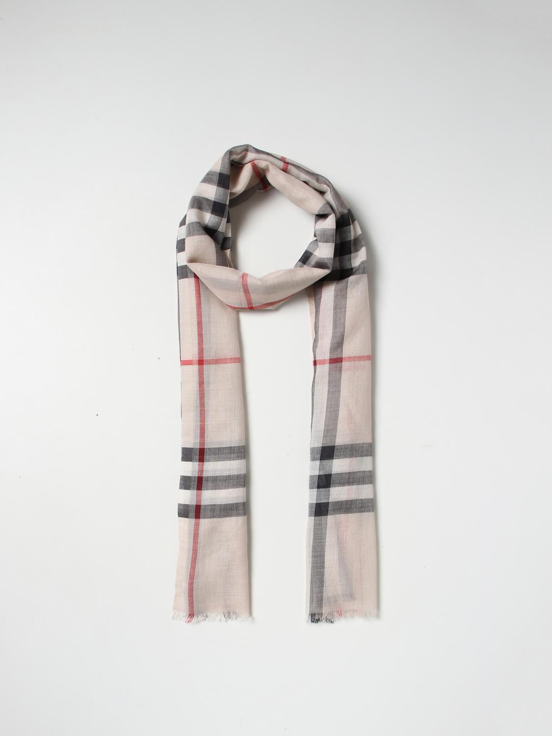 BURBERRY SCARF: Burberry Vintage Check scarf in printed wool, Multicolor - Img 2