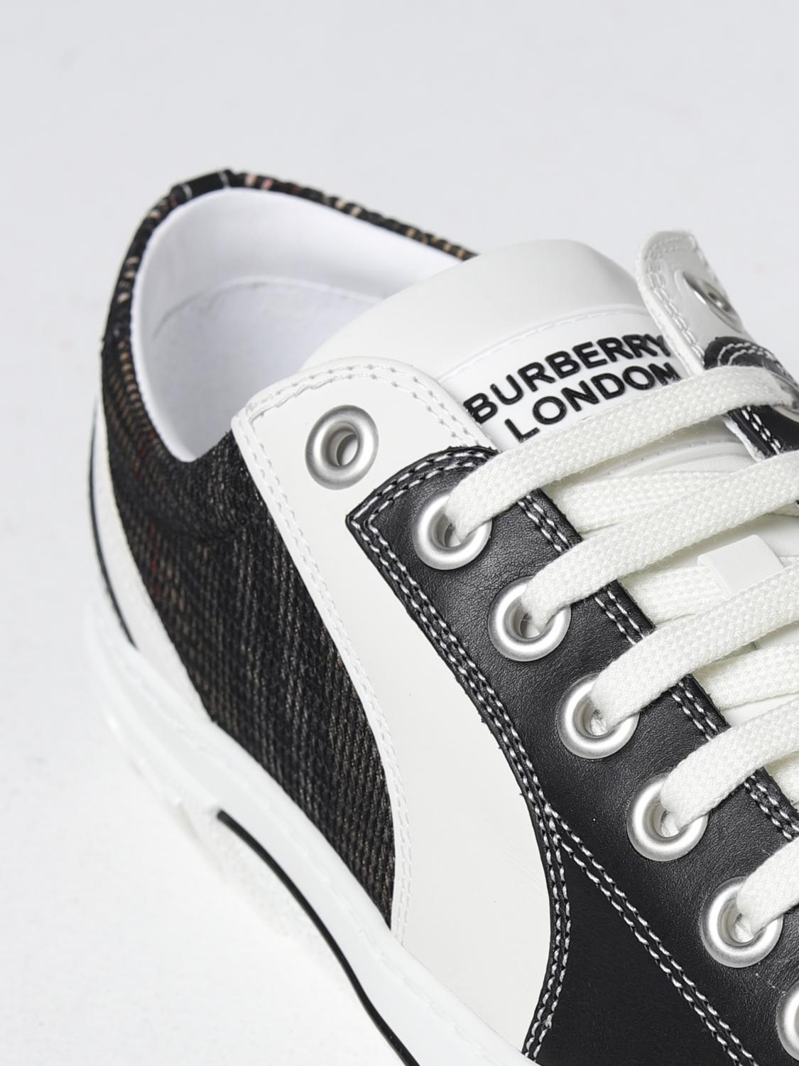 BURBERRY SNEAKERS: Burberry sneakers in leather and fabric with Vintage Check print, Black - Img 4