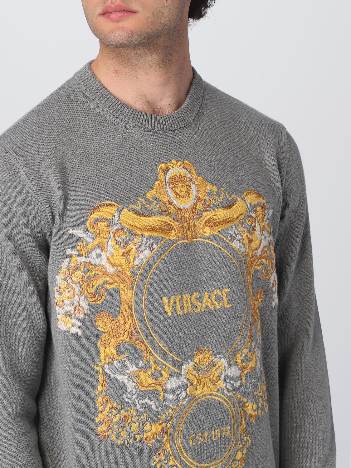 Versace セーター メンズ - グレー | 10079821A05696 | GIGLIO.COM Versace セーター メンズ - グレー | 10079821A05696 | GIGLIO.COM