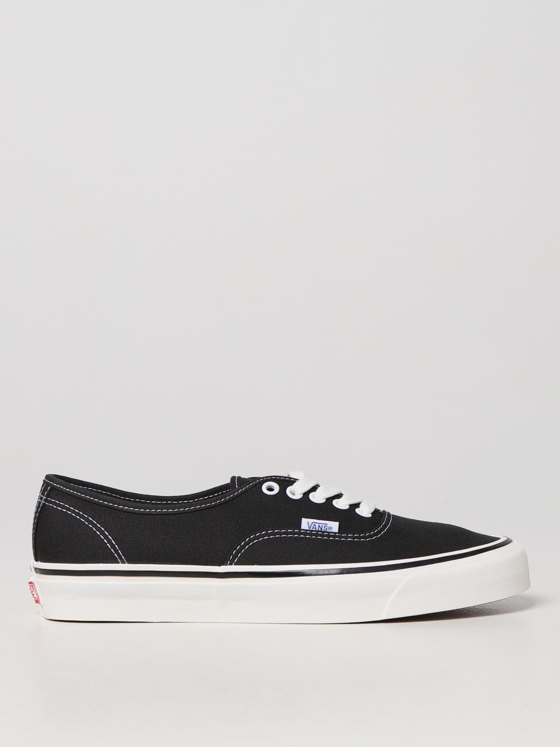 VANS: Sneakers men Black Vans sneakers VN0A38ENMR21 online at