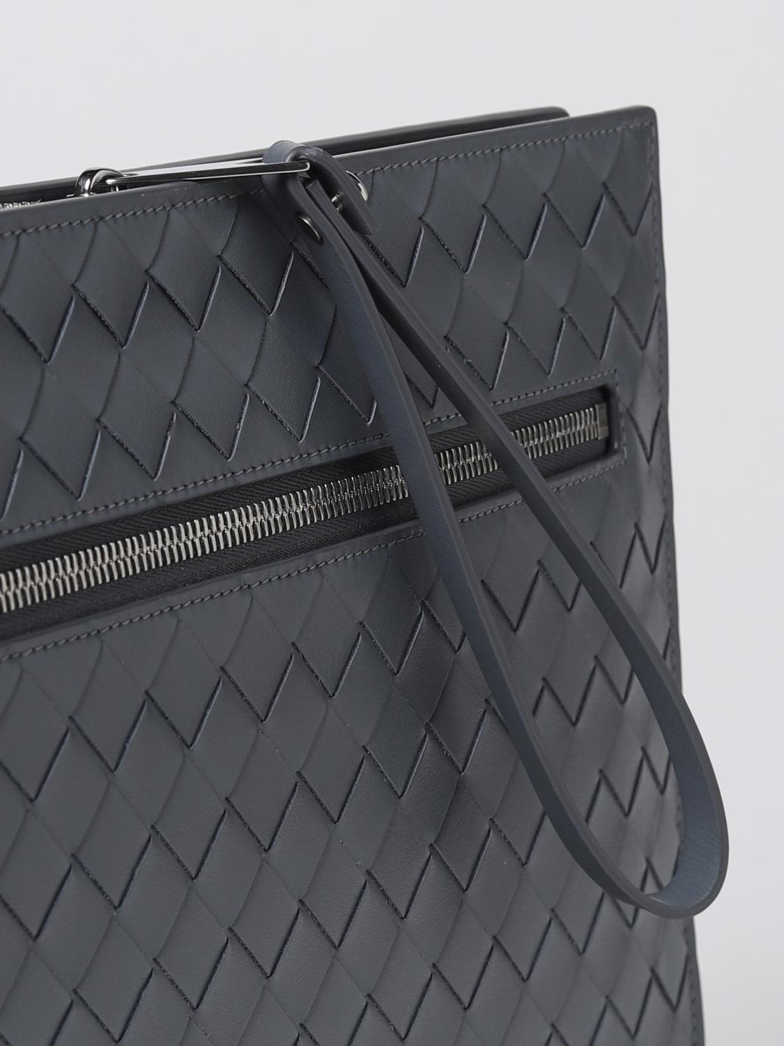 BOTTEGA VENETA: document holder in woven leather - Grey | Bottega
