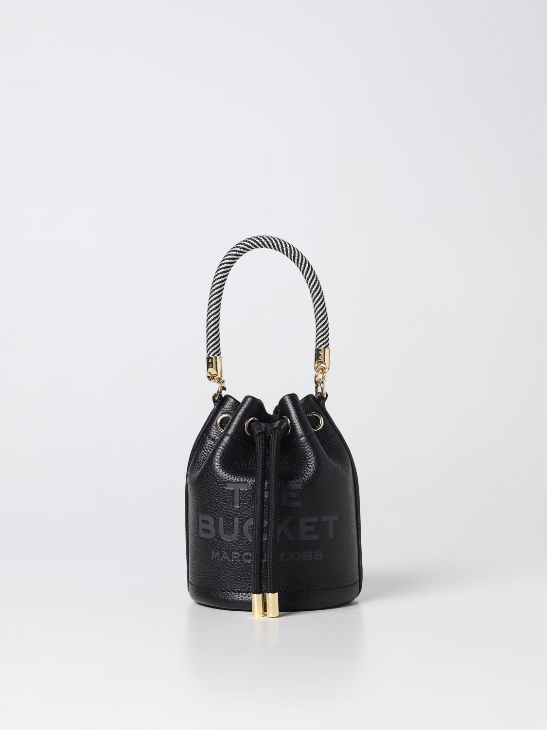 MARC JACOBS BORSA MINI: Borsa The Bucket Marc Jacobs in pelle martellata, Nero - Img 1
