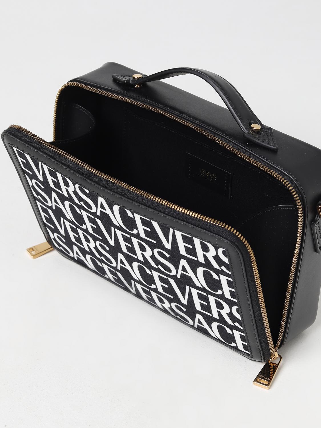 VERSACE BORSA A TRACOLLA: Borsa Versace in canvas e pelle con logo all over, Nero - Img 4