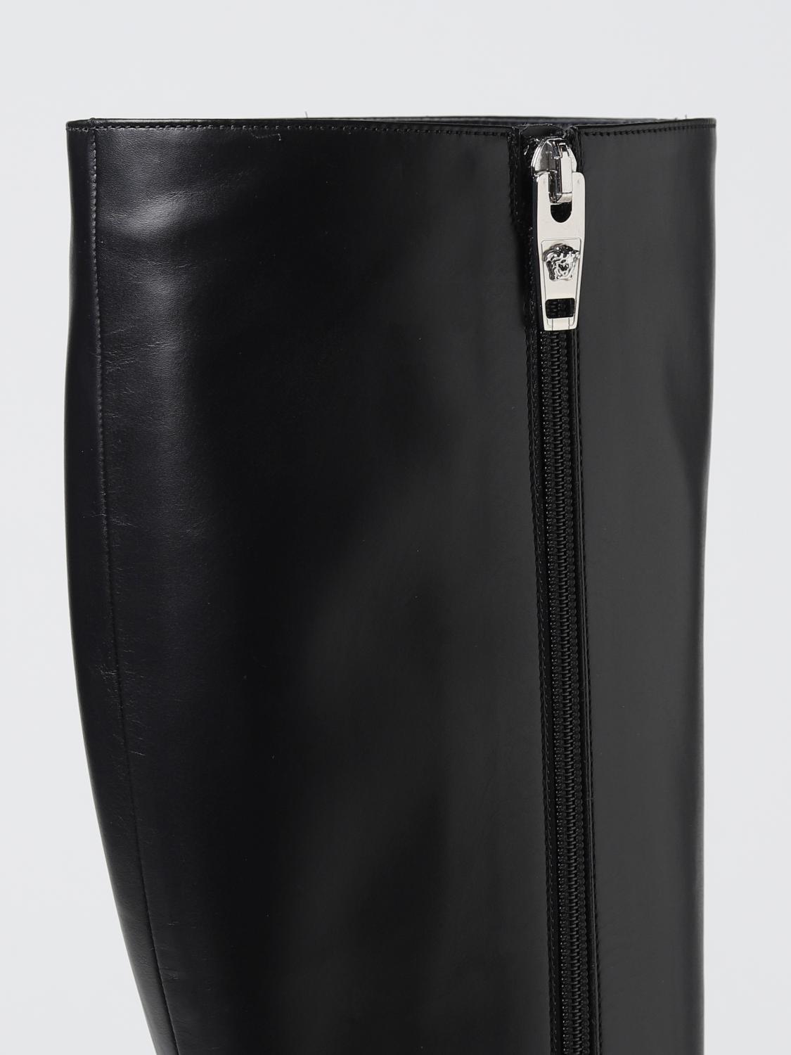 ブーツその他 VERSACE Woman Boots Black 1009474DVT2P 1B00P Versace Black Pin-point Boots In 1b00p Black | ModeSens